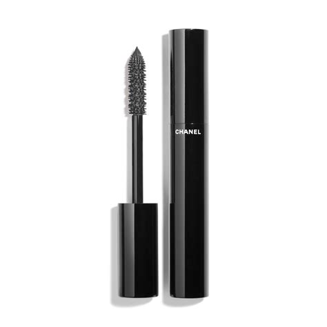 chanel mascara le volume revolution de chanel review|chanel le volume stretch mascara.